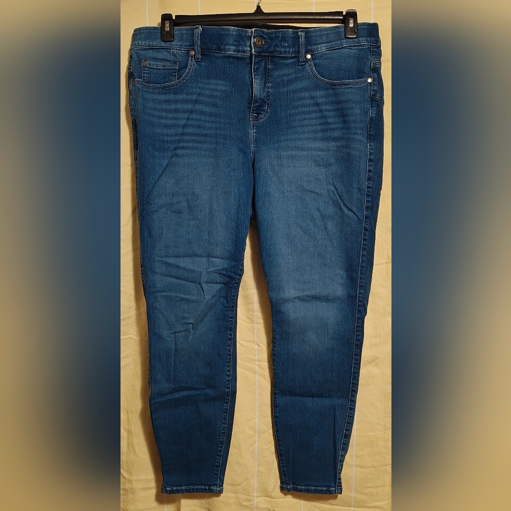 Torrid Bombshell Skinny Jeans Premium Stretch 22R